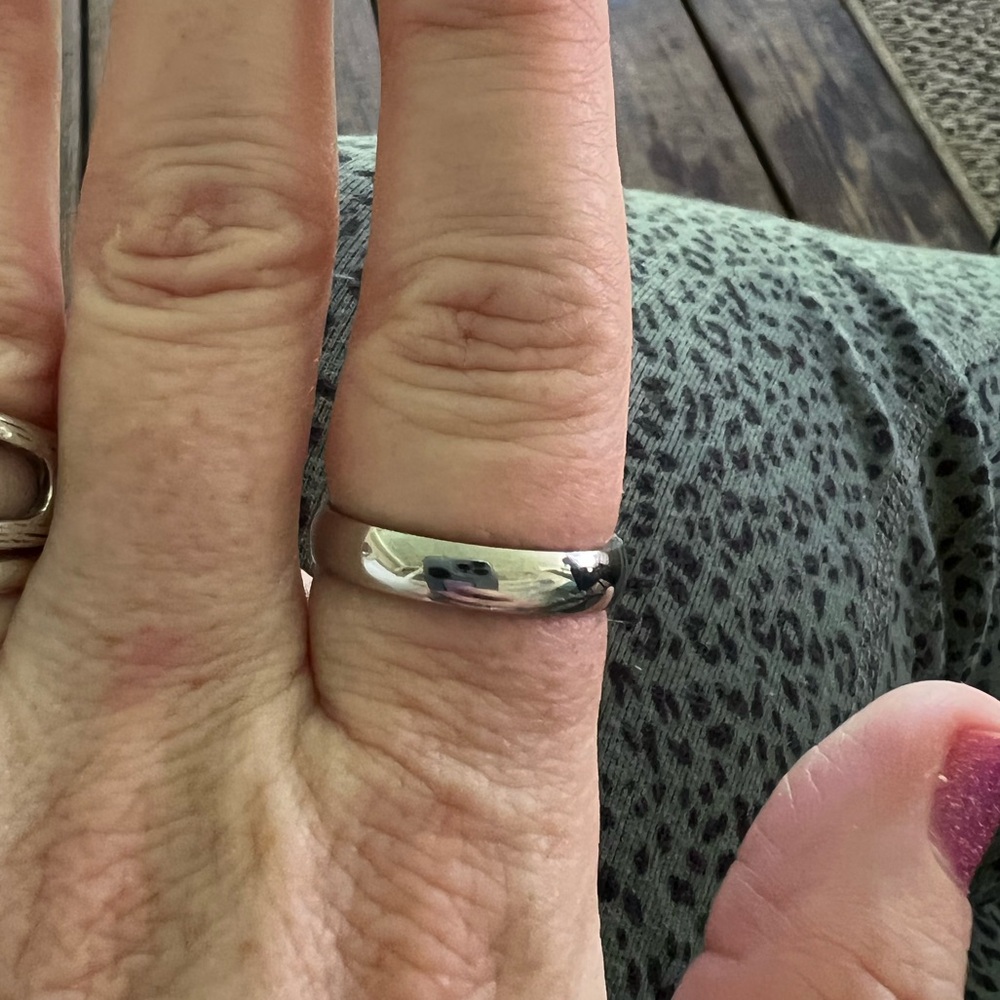 Stainless steel ring